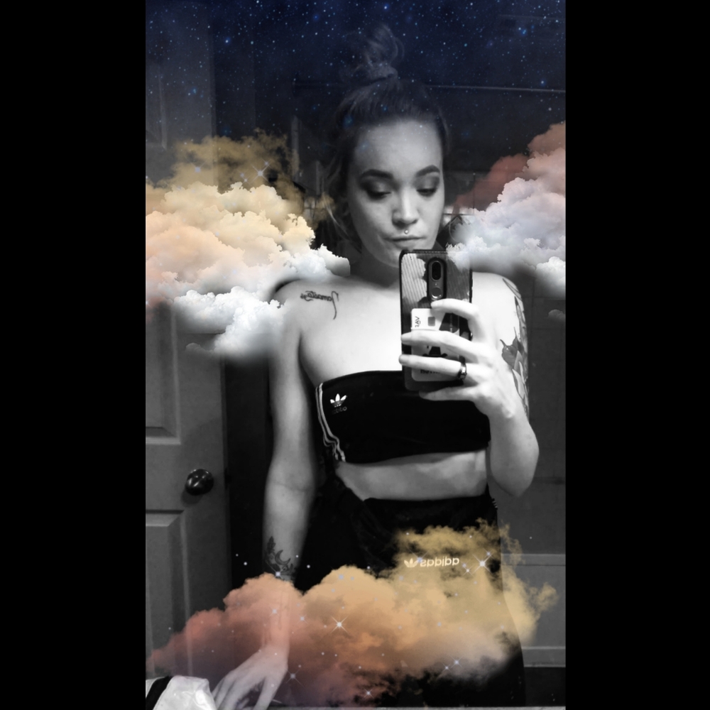 Meet your Posher, Brooke